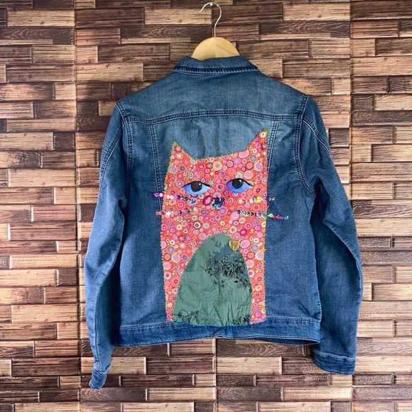 Womens Medium Upcycled Buffalo David Britton Stretch Denim Boho Jacket W/ Cat - Picture 1 of 14